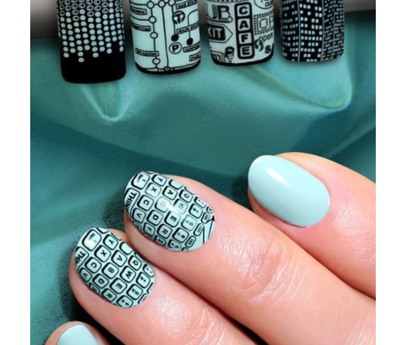 Moyra Plaque stamping Metropolitane