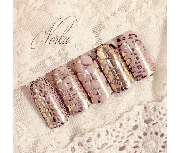 Moyra Plaque Stamping Animalistic